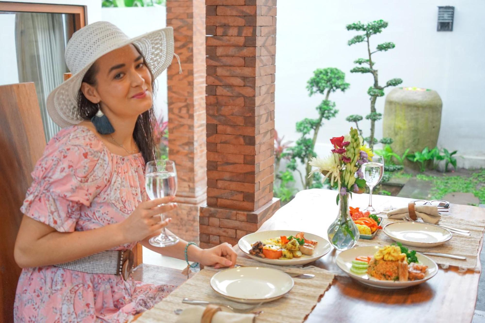 Hokyy Accommodation Ubud Buitenkant foto